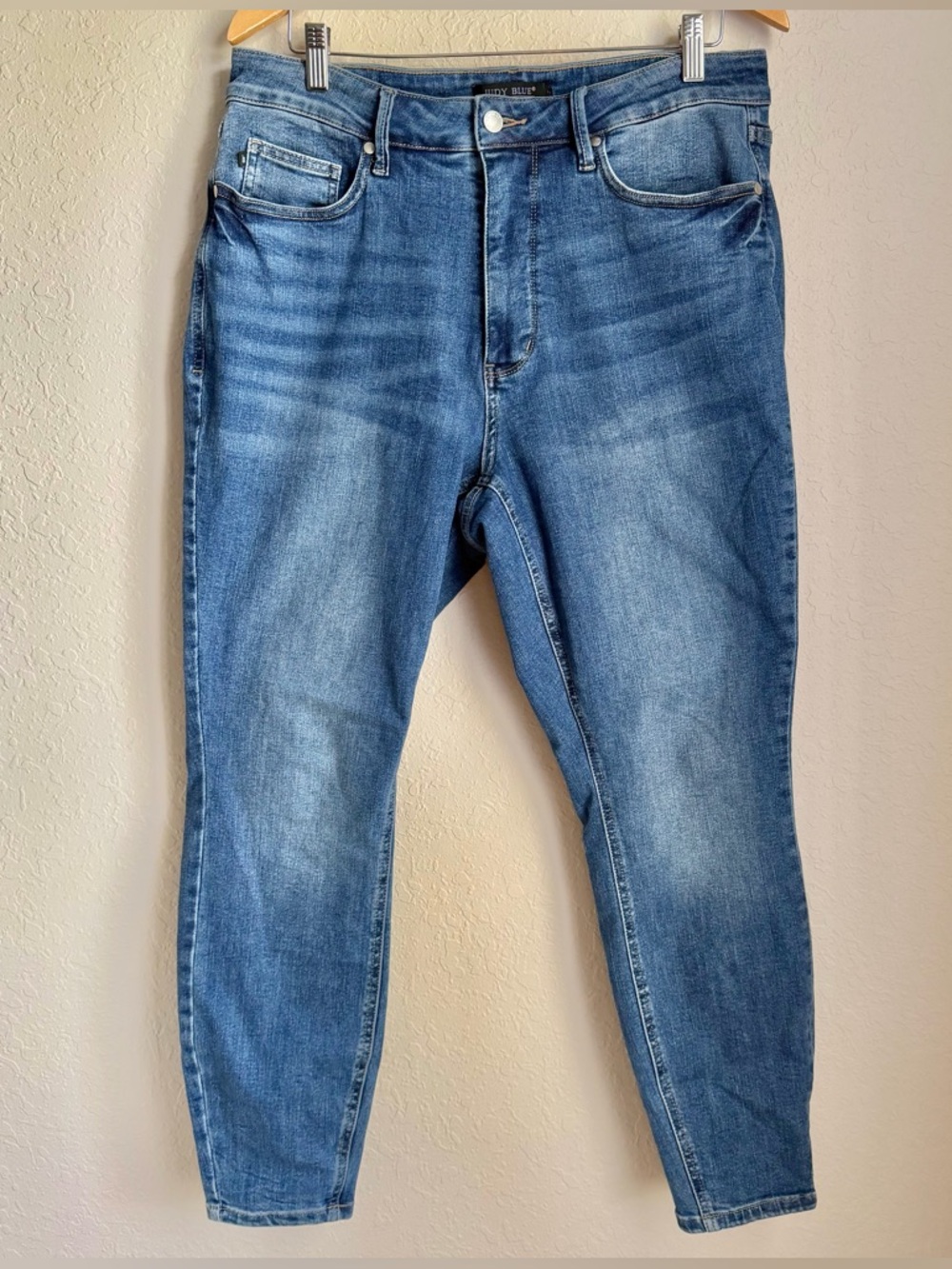 JUDY BLUE Medium Wash High Rise Skinny Fit Stretchy Denim Jeans Sz 14